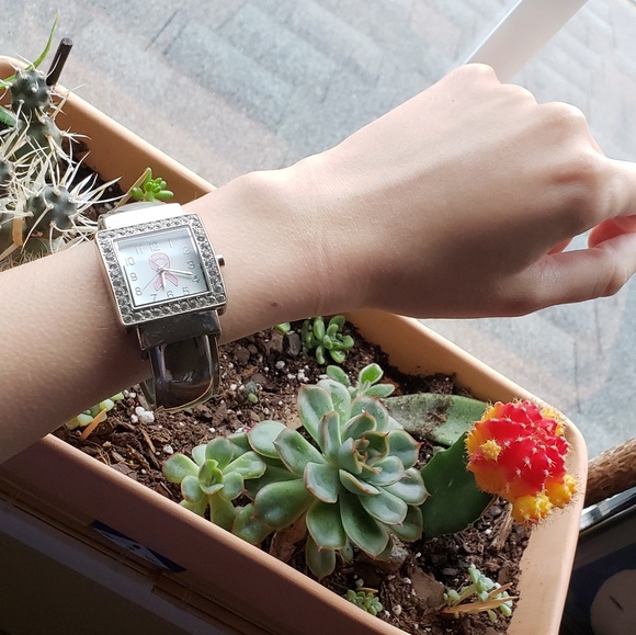 Breast Cancer Awareness Ribbon Watch w/ Rhinestone - Picture 2 of 3